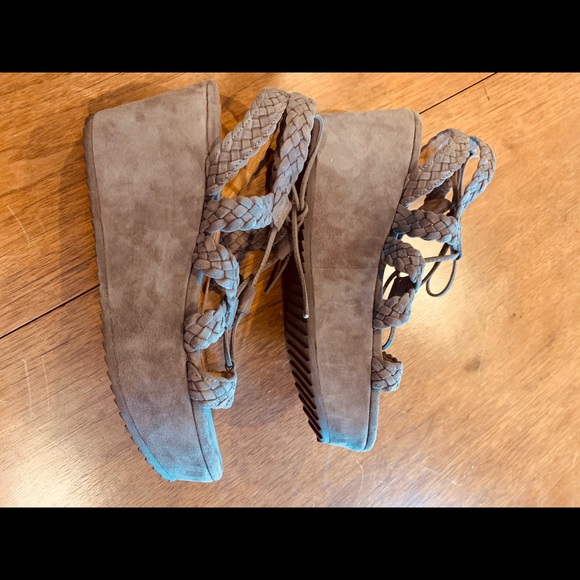 Trask Patrice Sandals - Picture 7 of 8